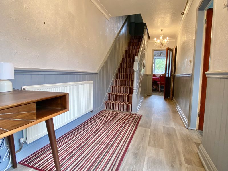 Entrance Hallway- click for photo gallery